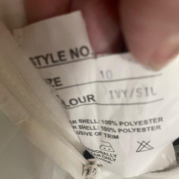 Symphony Bridal Gown Style 4306 Size 10 NWT - Picture 8 of 9